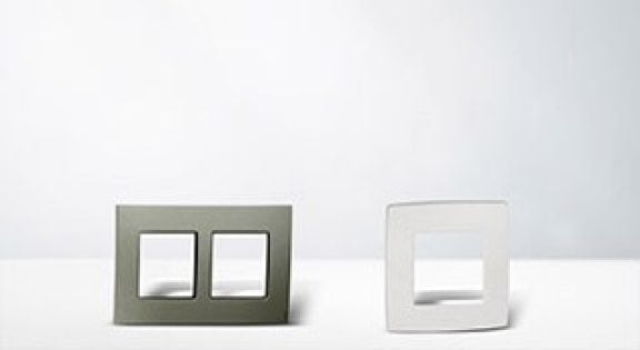 Plaques de recouvrement
