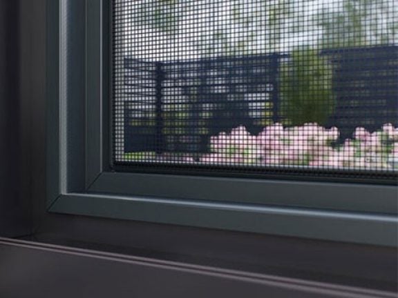 Commander des moustiquaires pour portes et fenêtres sur mesure