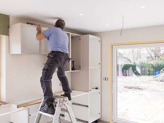 Suspension des meubles hauts