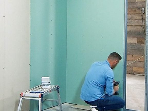 Construire un coin douche en plaques de plâtre