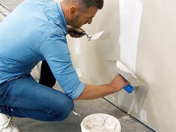 Finir les joints dans les plaques de plâtre