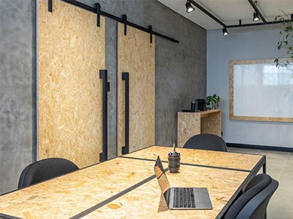 Meubels gemaakt van OSB-platen
