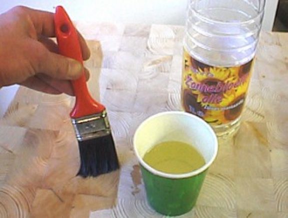 Traiter le billot avec de l’huile d’olive