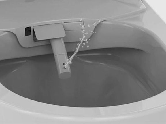 Toilette japonaise Cesari nettoyage à l'eau