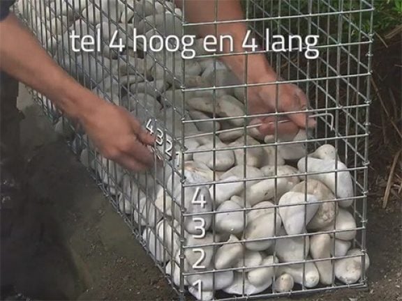 Steenkorven vullen