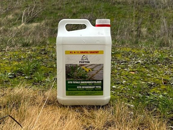 Herbicide pour lutter contre les mauvaises herbes