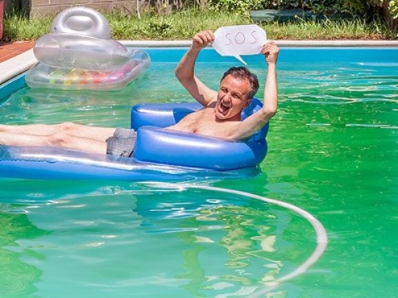 problemen met zwembadwater